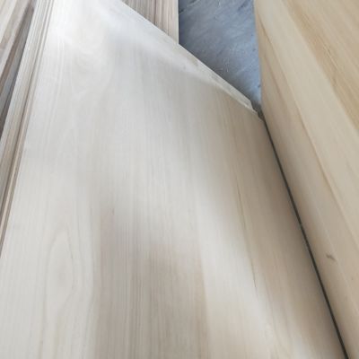 파울루니아 나무 맞춤형 크기 노트 없는 흰색 나무판 1220x2440mm