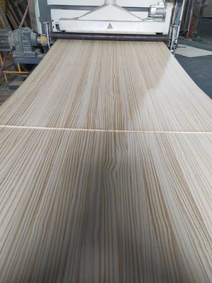 5mm 방사성 소나무 보드 얇은 고체 나무 보드 AB 등급 2440x1220mm 사용자 정의