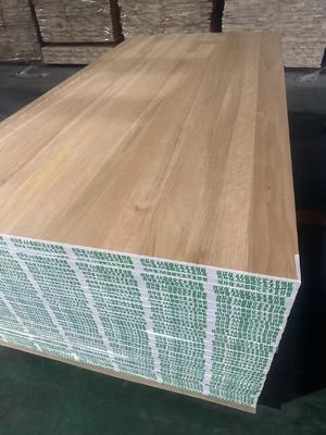탄화 된 팝러 나무 보드 너비 100-1220mm 온라인 기술 지원