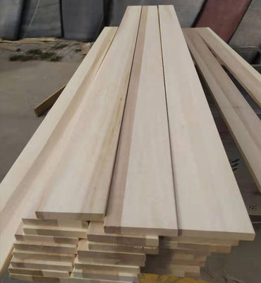 파울루니아 가구 길이 2000mm/2440mm/2500mm/3050mm/3660mm의 나무 스트립 가격