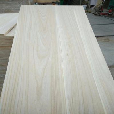 현대 디자인 2440X1220 파울루니아 단단한 나무 목재판 280-310kg/m3