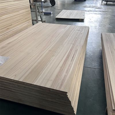 가벼운 가구 포장용 파울루니아 나무판 너비 100mm 1220mm 내구성
