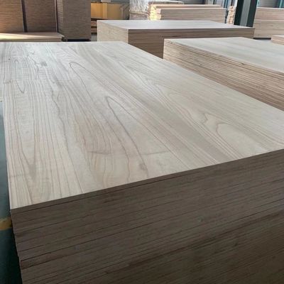 전통적인 디자인에서 손으로 만든 목재 작업을위한 천연 단단한 나무 패널 보드